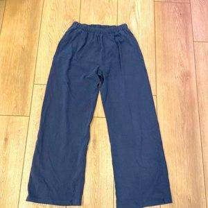 Brandy Melville NWTS Anastasia sweatpants